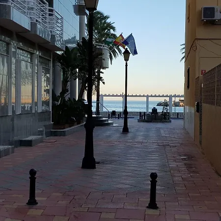 Beach Centre 2 Bedroom Hc *