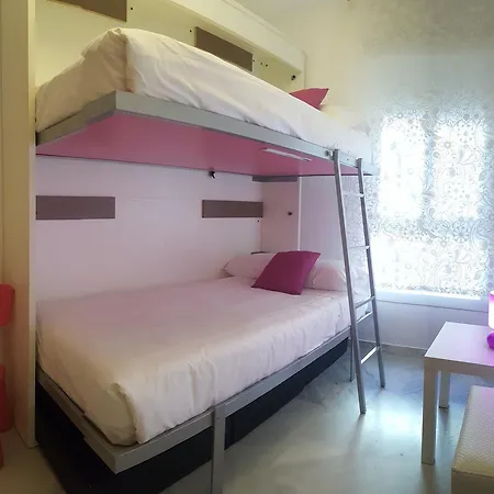 Apartment Beach Centre 2 Bedroom Hc *