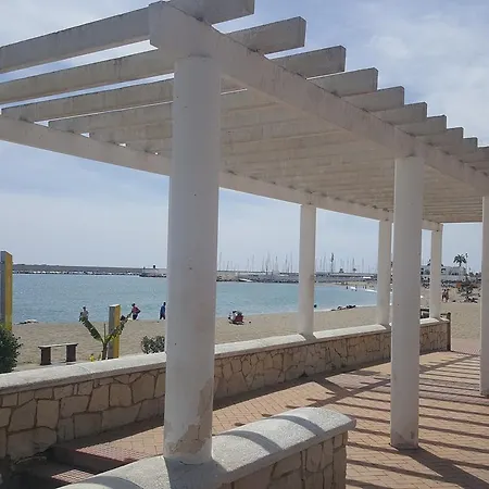 Beach Centre 2 Bedroom Hc *